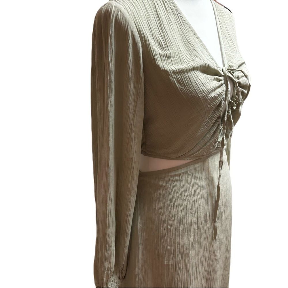 NWT The Normal Brand Ezra Crepe Cutout Dress XS Sage Boho Resort SOLD OUT - Picture 7 of 10